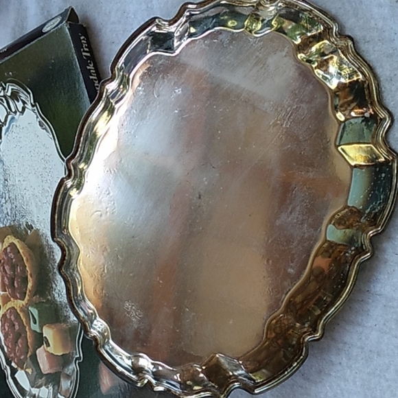 Vintage 1980s Leonard by Towle silverplate Chippendale Tray - Picture 4 of 5